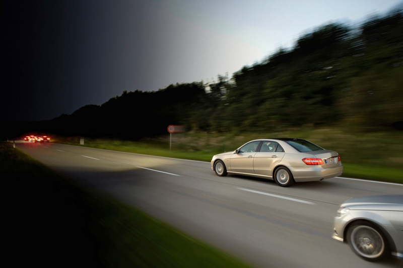 Illustration for article titled 2010 Mercedes E-Class: Mega Gallery
